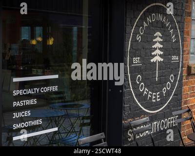 Cialda di caffè scandinavo, Food Docks, The Docks, Gloucester, Gloucestershire, Inghilterra, Regno Unito, Gran Bretagna. Foto Stock