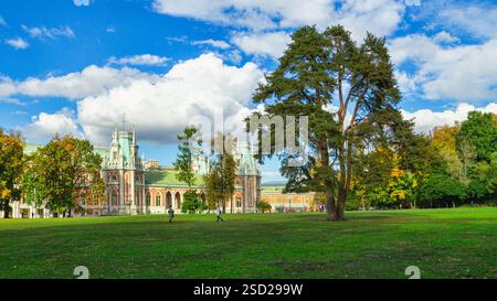 Mosca. 27 settembre 2022. Museo-riserva "Tsaritsyno" Foto Stock