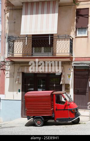 URBAN STREET IN SICILIA Foto Stock