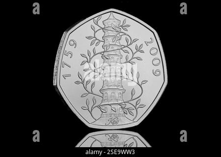 La rara moneta da 50 pence del Regno Unito dei Kew Gardens Foto Stock