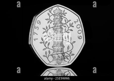 La rara moneta da 50 pence del Regno Unito dei Kew Gardens Foto Stock
