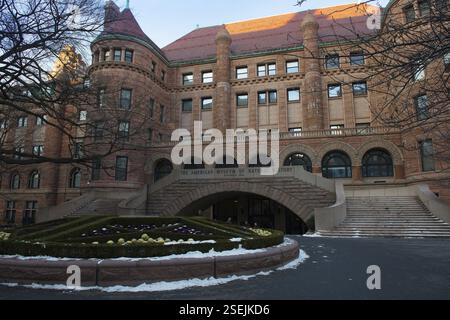 Il Museo Americano di Storia Naturale, 77th street ingresso Foto Stock
