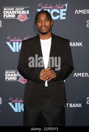 Miami, Stati Uniti. 8 febbraio 2025. MIAMI, FLORIDA - 08 FEBBRAIO: Davion Mitchell #45 dei Miami Heat partecipa al 15° Miami Heat Charitable Gala al Kaseya Center l'8 febbraio 2025 a Miami, Florida. Crediti: SIPA USA/Alamy Live News Foto Stock