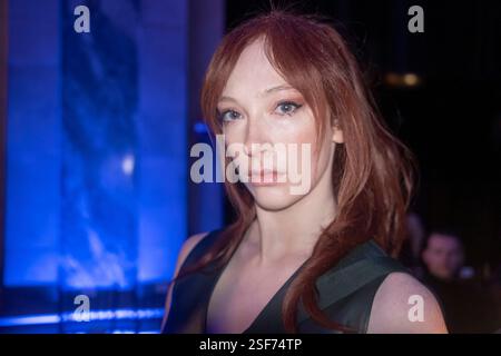 New York, Stati Uniti. 8 febbraio 2025. NEW YORK, NEW YORK - 08 FEBBRAIO: Laur Weeks partecipa alla sfilata Blonds durante la New York Fashion Week del febbraio 2025 l'8 febbraio 2025 a New York City. (Foto di Ron Adar/SOPA Images/Sipa USA) credito: SIPA USA/Alamy Live News Foto Stock