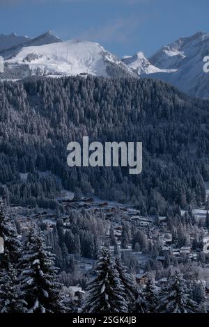 Stazione sciistica di Villars sur Ollon e località turistica nelle Alpi Vaudoise, Svizzera Foto Stock