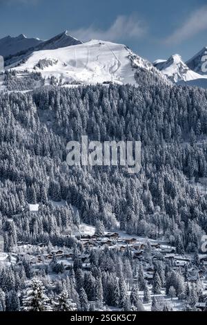 Stazione sciistica di Villars sur Ollon e località turistica nelle Alpi Vaudoise, Svizzera Foto Stock