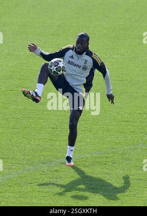 Torino, Italia. 10 febbraio 2025. Timothy Weah della Juventus FC durante l'allenamento della Champions League 2024/2025 presso la JTC Continassa il 10 febbraio 2025 a Torino, Italia - ph Giuliano Marchisciano credito: Agenzia fotografica indipendente/Alamy Live News Foto Stock
