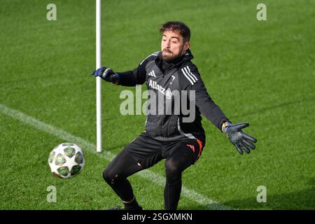 Torino, Italia. 10 febbraio 2025. Carlo Pinsoglio della Juventus FC durante l'allenamento della Champions League 2024/2025 presso la JTC Continassa il 10 febbraio 2025 a Torino - ph Giuliano Marchisciano credito: Agenzia fotografica indipendente/Alamy Live News Foto Stock
