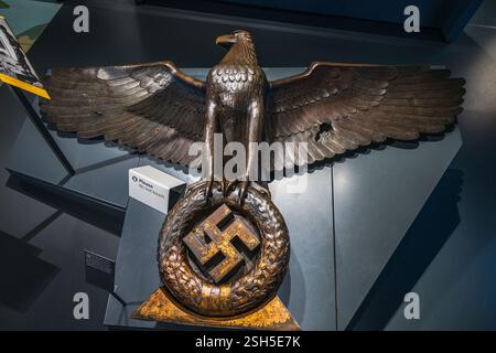 Artefatto dell'Aquila nazista all'Imperial War Museum. Londra, Regno Unito, 9 luglio 2023 Foto Stock