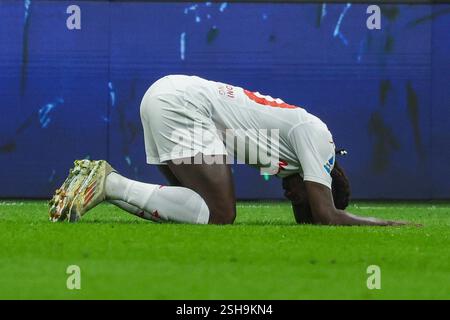 Milano, Italia. 10 febbraio 2025. Moise Kean dell'ACF Fiorentina si è infortunata durante la partita di calcio di serie A 2024/25 tra FC Internazionale e ACF Fiorentina allo Stadio San Siro crediti: dpa/Alamy Live News Foto Stock