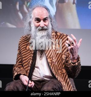 Londra, Regno Unito. 10 febbraio 2025. Warren Ellis sul palco di Mark Kermode in 3D. Foto di Julie Edwards./Alamy Live News Foto Stock