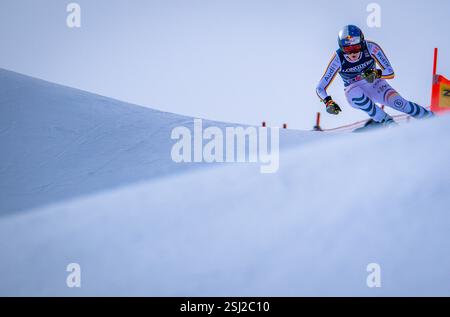 Saalbach Hinterglemm, Austria. 11 febbraio 2025. Sci alpino: Campionati del mondo, Team Combined, Ladies, Downhill. Emma Aicher dalla Germania in discesa. Crediti: Jens Büttner/dpa/Alamy Live News Foto Stock