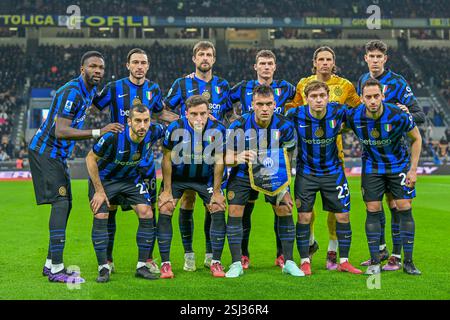 Milano, Italia. 10 febbraio 2025. L'11 di partenza dell'Inter per la partita di serie A tra Inter e Fiorentina al Giuseppe Meazza di Milano. Credito: Gonzales Photo/Alamy Live News Foto Stock