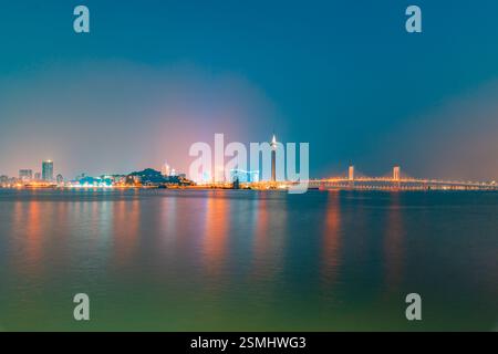 Vista notturna di Macao attraverso Zhuhai Foto Stock