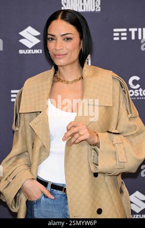 Sanremo, Italia. 13 febbraio 2025. Photocall Elodie Credit: Agenzia fotografica indipendente/Alamy Live News Foto Stock