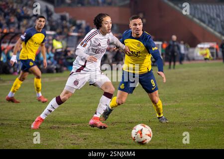 Kian Fitz-Jim di Ajax e Franjo Ivanovi? Di Uniondurante la fase di eliminazione di UEFA Europa League 2024/25 partita a 1 gamba tra Royale Union Saint-Gilloise e AFC Ajax allo stadio King Baudouin di Bruxelles, Belgio, il 13 febbraio 2025 (foto di Andrew SURMA/ credito: SIPA USA/Alamy Live News Foto Stock