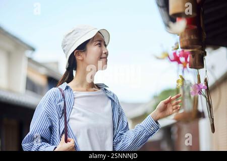 Donne giapponesi che amano viaggiare in destinazioni turistiche Foto Stock