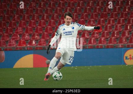 Copenaghen, Danimarca. 13 febbraio 2025. Giorgi Gocholeisjvili del F.C. Copenhagen in azione durante la UEFA Europa Conference League 2024/25 League Knockout Play-off First Leg match tra F.C. Copenhagen e 1. FC Heidenheim 1846 al Parken Stadium. Punteggio finale; F.C. Copenhagen 1:2 FC Heidenheim 1846 crediti: SOPA Images Limited/Alamy Live News Foto Stock