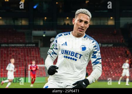 Copenaghen, Danimarca. 13 febbraio 2025. Robert Silva del F.C. Copenhagen in azione durante la partita di prima gamba play-off della UEFA Europa Conference League 2024/25 tra il F.C. Copenhagen e il 1. FC Heidenheim 1846 al Parken Stadium. Punteggio finale; F.C. Copenhagen 1:2 FC Heidenheim 1846 crediti: SOPA Images Limited/Alamy Live News Foto Stock
