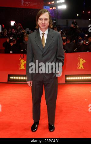 Lars Eidinger bei der Festivaleröffnung und der Premiere des Kinofilms Das Licht / The Light auf der Berlinale 2025 / 75. Internationale Filmfestspiele Berlin im Berlinale Palast. Berlino, 13.02.2025 *** Lars Eidinger all'apertura del festival e alla prima del lungometraggio The Light al Berlinale 2025 75 Berlin International Film Festival al Berlinale Palast Berlin, 13 02 2025 foto:XC.xTamckex/xFuturexImagex berlinale Opening 6042 Foto Stock