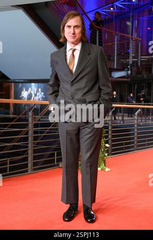 Lars Eidinger bei der Festivaleröffnung und der Premiere des Kinofilms 'Das Licht / The Light' auf der Berlinale 2025 / 75. Internationale Filmfestspiele Berlin im Berlinale Palast. Berlino, 13.02.2025 Foto Stock