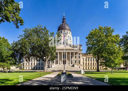 Kansas State Capitol, a Topeka in una giornata di sole Foto Stock