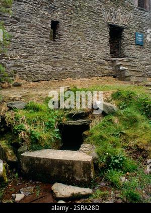 Vista a nord-est di St Brendan's ben sotto St Brendan's House, Kilmalkedar, Co Kerry, Repubblica d'Irlanda. Parte di un sito monastico paleocristiano (C6th). Foto Stock
