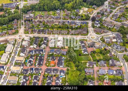 Veduta aerea, grande cantiere edile Hackfurthstraße e due nuove rotatorie, Dorfheide sulla destra e Kirchhellener sulla sinistra, residenti Foto Stock