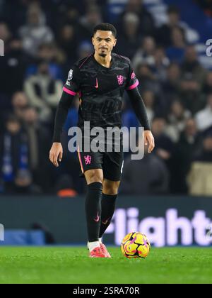 Brighton e Hove, Regno Unito. 14 febbraio 2025. Brighton e Hove Brighton Inghilterra, 2025 14 febbraio. Levi Colwill del Chelsea durante la partita di calcio di Premier League tra Brighton & Hove Albion e Chelsea al Falmer Stadium/American Express Stadium, Inghilterra. (David Horton/SPP) (David Horton/SPP) credito: SPP Sport Press Photo. /Alamy Live News Foto Stock