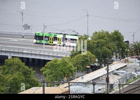 Princes Bridge sul fiume Yarra nel CBD di Melbourne Foto Stock
