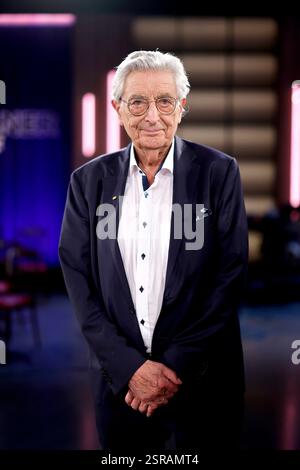 Politiker Gerhart Baum FDP bei der Aufzeichnung der WDR-Talkshow Kölner Treff im WDR Studio BS 3. Der frühere Innenminister der BRD verstarb im February 2025 im alter von 92 Jahren. Köln, 16.05.2024 NRW Deutschland *** politico Gerhart Baum FDP alla registrazione del talk show WDR Kölner Treff nello Studio WDR BS 3 l'ex ministro dell'interno della Repubblica Federale di Germania è morto nel febbraio 2025 all'età di 92 anni Colonia, 16 05 2024 NRW Germania Copyright: XChristophxHardtx Foto Stock