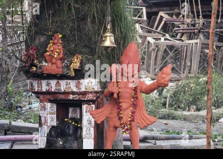 Tempio Hanuman sotto l'albero, babughat, kolkata, bengala occidentale, India, Asia Foto Stock
