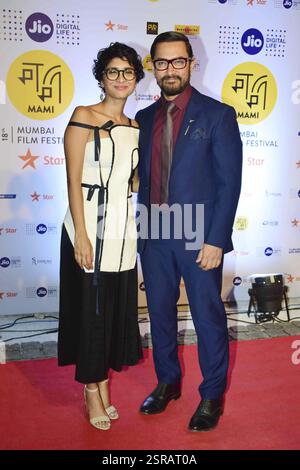 Attore di Bollywood AAMIR KHAN Kiran Rao durante la cerimonia di apertura di Jio MAMI XVIII Mumbai Film Festival Royal Opera House di Mumbai Foto Stock