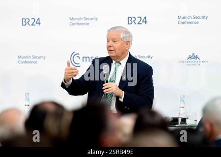 LINDSEY GRAHAM, senatrice, presidente della Commissione del Senato per il bilancio, Stati Uniti d'America, alla 61a Conferenza sulla sicurezza di Monaco (MSC) presso l'Hotel Bayerischer Hof. Foto Stock