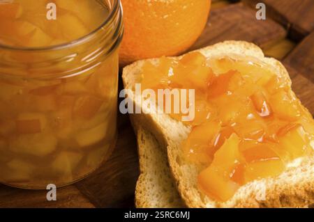 Marmellata d'arancia fatta in casa, lodz, polonia Foto Stock