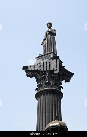 Khada Parsi statua, Mumbai, Maharashtra, India, Asia Foto Stock