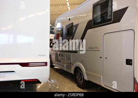 Örkelljunga, Skåne, Svezia. 12 febbraio 2025. Bengt i Örkelljunga - camper e camper in vendita. Foto Stock