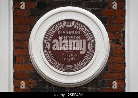 Targa che indica dove viveva il Dr. Samuel Johnson (1709-1784). Foto Stock