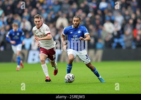 Cardiff, Regno Unito. 15 febbraio 2025. Andy Rinomhota della città di Cardiff in azione. Partita del campionato EFL Skybet, Cardiff City contro Bristol City al Cardiff City Stadium di Cardiff, Galles, sabato 15 febbraio 2025. Questa immagine può essere utilizzata solo per scopi editoriali. Solo per uso editoriale, foto di Andrew Orchard/Alamy Live news Foto Stock