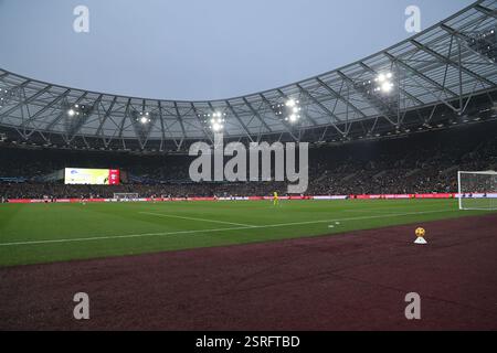 Londra, Regno Unito. 15 febbraio 2025. Vista generale alla partita West Ham United contro Brentford EPL, al London Stadium, Londra, Regno Unito il 15 febbraio 2025. Crediti: Paul Marriott/Alamy Live News Foto Stock