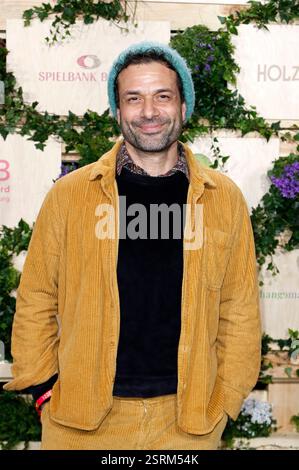 Kai Schumann bei der Medienboard Party 2025 im Rahmen der Berlinale 2025 am Holzmarkt. Berlino, 15.02.2025 *** Kai Schumann al Medienboard Party 2025 come parte della Berlinale 2025 a Holzmarkt Berlino, 15 02 2025 foto:XC.xTamckex/xFuturexImagex mbb 5219 Foto Stock