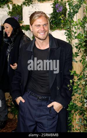 Rurik Gislason bei der Medienboard Party 2025 im Rahmen der Berlinale 2025 am Holzmarkt. Berlino, 15.02.2025 *** Rurik Gislason al Medienboard Party 2025 come parte della Berlinale 2025 a Holzmarkt Berlino, 15 02 2025 foto:XC.xTamckex/xFuturexImagex mbb 5283 Foto Stock