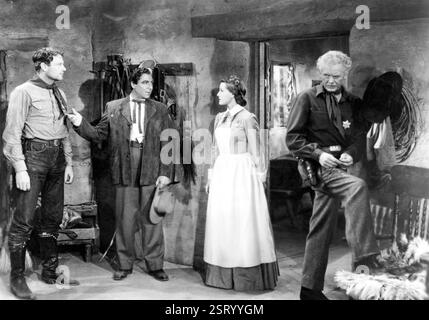 QUATTRO FACCE WEST JOEL MCCREA, JOSEPH CALLEIA, FRANCES DEE, CHARLES BICKFORD NEL RUOLO DI PAT GARRETT QUATTRO FACCE WEST data: 1948 Foto Stock