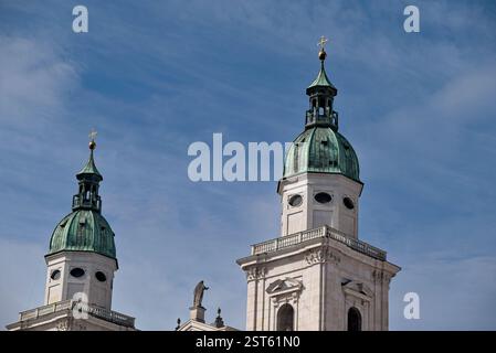 Torre della Chiesa nella città di Saltzburg Austria Foto Stock