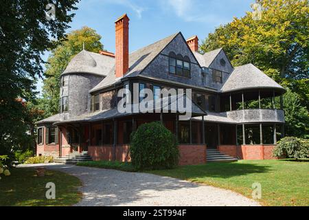 La casa storica di Isaac Bell House e National Historic Landmark al 70 di Perry Street a Newport, Rhode Island, Stati Uniti Foto Stock