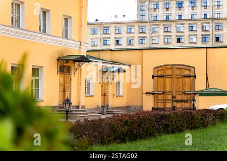 Giardino polacco e costruzione del museo-tenuta di G. R. Derzhavin, San Pietroburgo Foto Stock