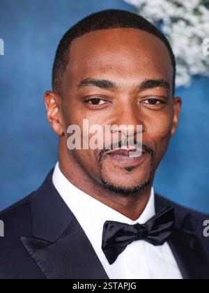 LOS ANGELES, CALIFORNIA, USA - 17 FEBBRAIO: Anthony Mackie arriva al 7° Annual American Black Film Festival (ABFF) Honors 2025 tenutosi presso l'SLS Hotel, a Luxury Collection Hotel, Beverly Hills il 17 febbraio 2025 a Los Angeles, California, Stati Uniti. (Foto di Xavier Collin/Image Press Agency) Foto Stock