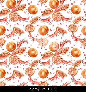 Segmenti di pompelmo rosso e acquerello a spruzzo con motivo senza cuciture isolato su bianco. Frammenti di agrumi maturi disegnati a mano su consistenza ripetuta. Fresco Foto Stock