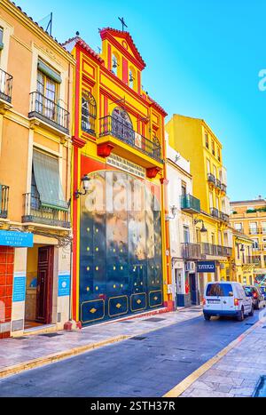 MALAGA, Spagna - 26 settembre 2019: Il olarge porta di Hermandad de la Sangre Chiesa, che viene utilizzata durante la Semana Santa (Pasqua) festival, il Sep Foto Stock