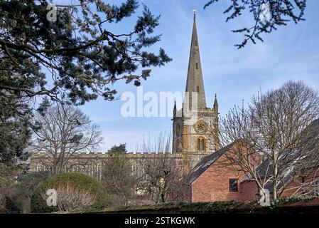 Holy Trinity Church, Stratford Upon Avon, dall'adiacente Mill Lane, Inghilterra, Regno Unito, Foto Stock